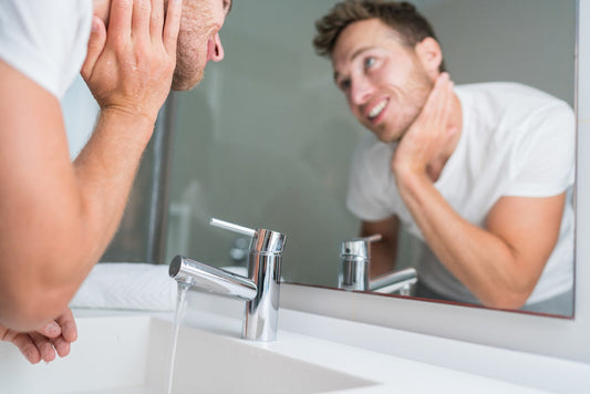 Træt af tidskrævende barbering? Læs hvordan Andreas fandt løsningen med permanent hårfjerning!