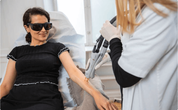 Erfarne behandlere hos Cosmo Laser